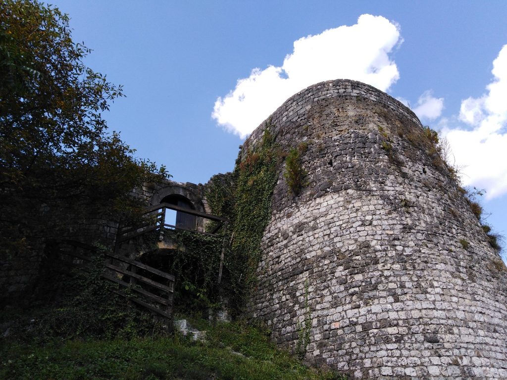Tvrđava - Stari grad u Bosanksoj Krupi