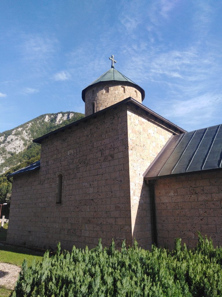 Manastir Rmanj u Martin Brodu