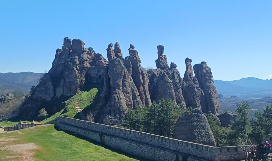 Tamo gde stene pričaju priče: prolećna čarolija Belogradčika